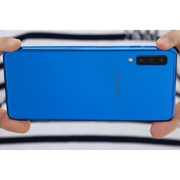 Samsung Galaxy A7 (2018) 128GB - Hình 7