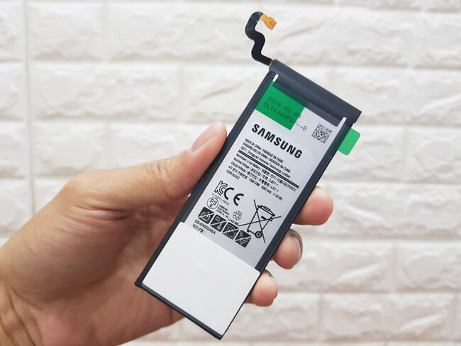 Thay pin Samsung Note 5 - Hình 1