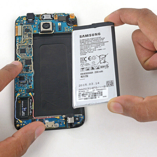 Thay pin Samsung S7 Edge - Hình 3